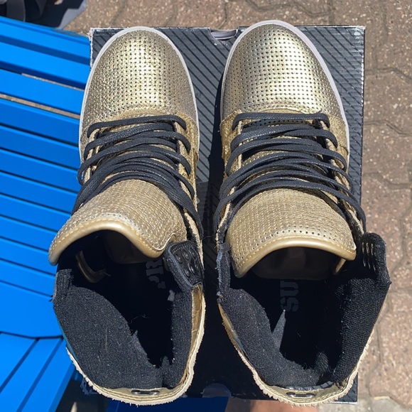 Supra Skytop Gold size 8 - Picture 3 of 5